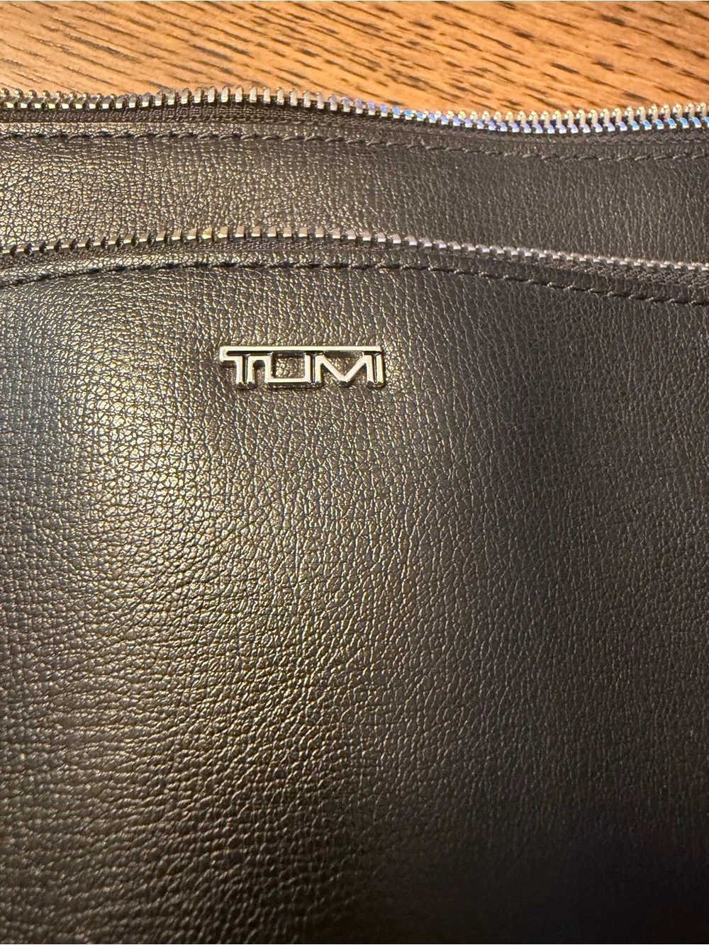 Tumi Black Leather Men's Briefcase with Shoulder Strap